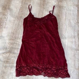 Lace tank top. Looks wrinkly but thats the way its made.